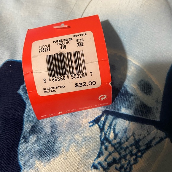 Throwback Nike Graphic T-Shirt Size XXL - Picture 4 of 6